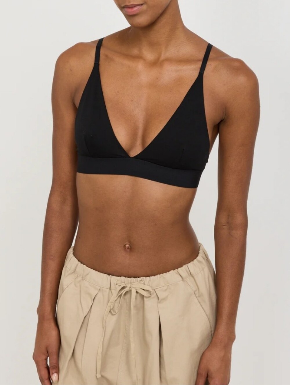 BASERANGE TRIANGLE RIBBED BRA IN BLACK